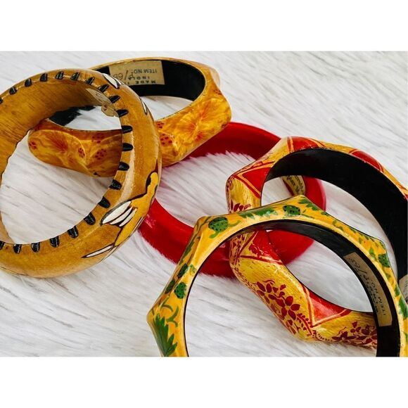 Vintage 5 PC Set Wooden Hand Painted Boho Bangles From India - Picture 2 of 13